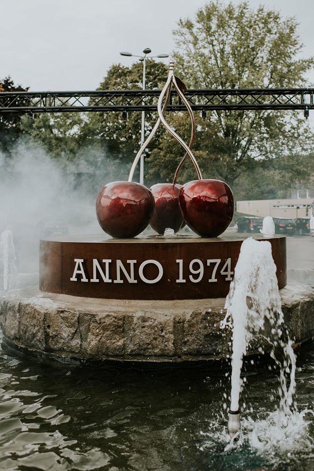 Cropped Faux leather Jacket